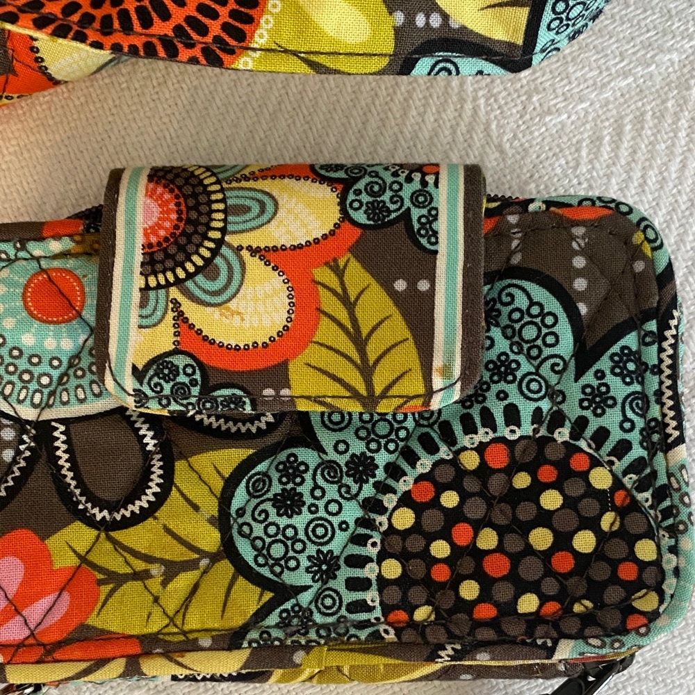 Vera Bradley Multicolor Floral Shoulder Bag or crossbody with wristlet - Picture 5 of 14